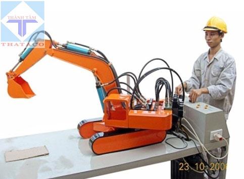 Mô Hình Máy Xúc Điều Khiển Thủy Lực Mô Hình Máy Xúc Điều Khiển Thủy Lực