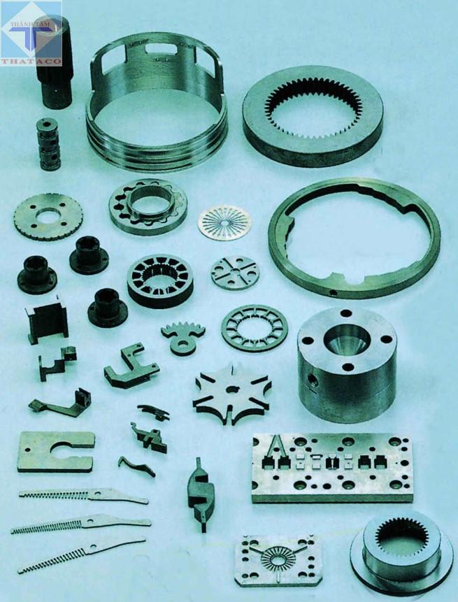 phụ kiện Máy Cắt Dây ARISTECH EDM CNC 5 Trục phụ kiện Máy Cắt Dây ARISTECH EDM CNC 5 Trục