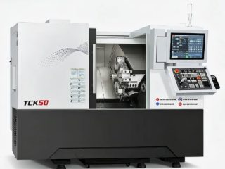 Máy tiện giường nghiêng CNC TCK50