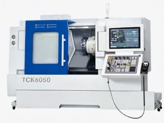 Máy tiện giường nghiêng CNC TCK6050